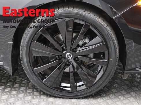 Used 2022 Nissan Altima 2.0 SR FWD image 31