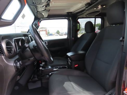 Used 2019 Jeep Wrangler Unlimited Sport S AWD/4WD image 20