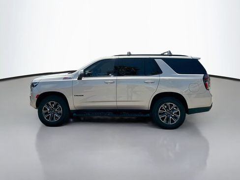 Used 2023 Chevrolet Tahoe Z71 w/ Luxury Package AWD/4WD image 4