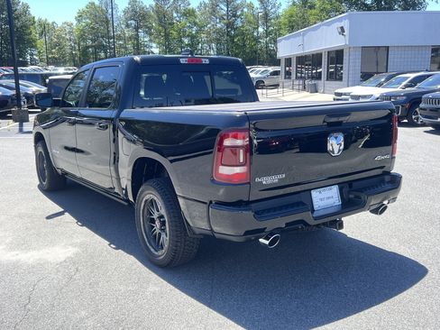 Used 2023 RAM 1500 Laramie AWD/4WD image 6