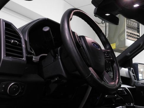 Used 2019 Ford F150 XLT w/ Equipment Group 302A Luxury image 37