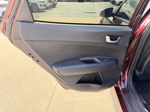 Used 2020 Kia Optima LX FWD image 16