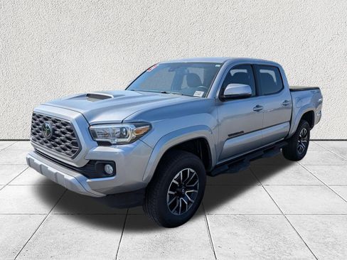 Used 2022 Toyota Tacoma TRD Sport w/ Technology Package image 7