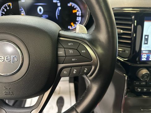 Used 2019 Jeep Grand Cherokee Limited X AWD/4WD image 22