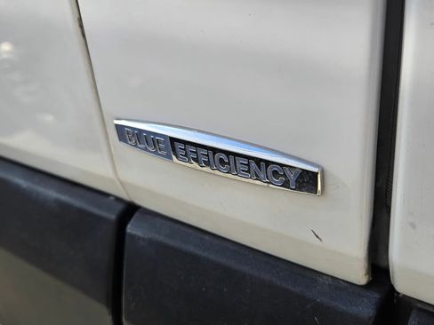 Used 2014 Mercedes-Benz Sprinter 2500 image 12