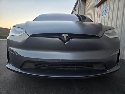 Used 2022 Tesla Model X Plaid image 14