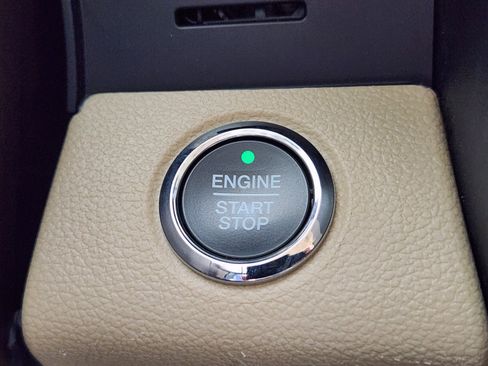 Certified 2018 Ford F150 Lariat w/ Equipment Group 502A Luxury image 26