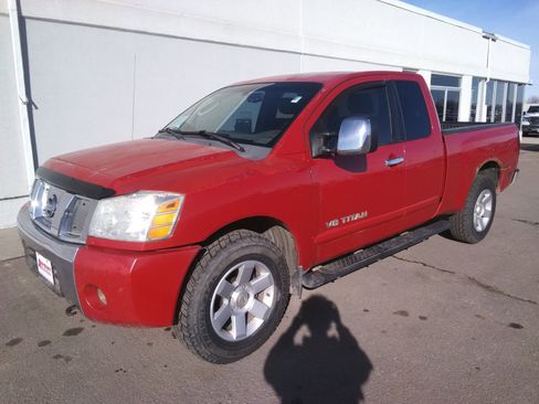 Used 2006 Nissan Titan LE w/ (T01) Tow Pkg AWD/4WD image 2