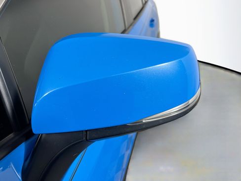 Used 2019 Toyota RAV4 LE image 12