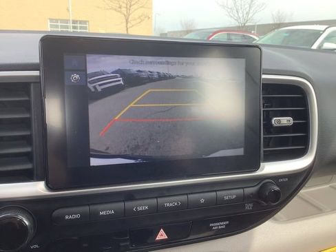 Certified 2026 Hyundai Venue SEL image 28