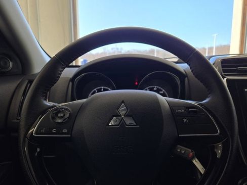 Used 2023 Mitsubishi Outlander Sport LE image 28