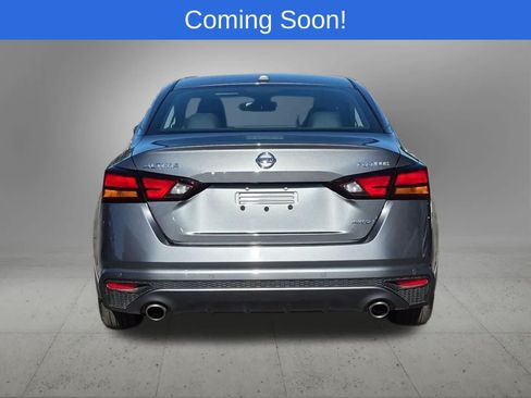 Used 2019 Nissan Altima 2.5 Platinum AWD/4WD image 5