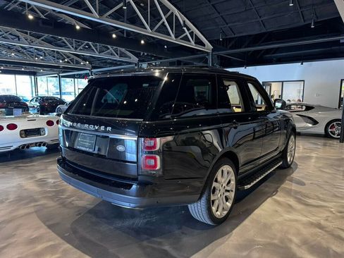 Used 2019 Land Rover Range Rover Supercharged AWD/4WD image 5