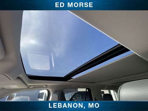 Used 2025 Ford Expedition Active AWD/4WD image 18