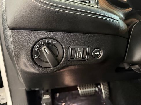 Used 2023 Dodge Challenger SRT Hellcat RWD image 44