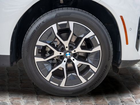 Used 2025 BMW X3 xDrive30i image 37