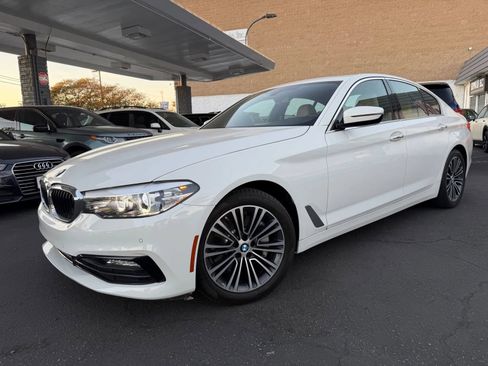 Used 2017 BMW 530i RWD image 6
