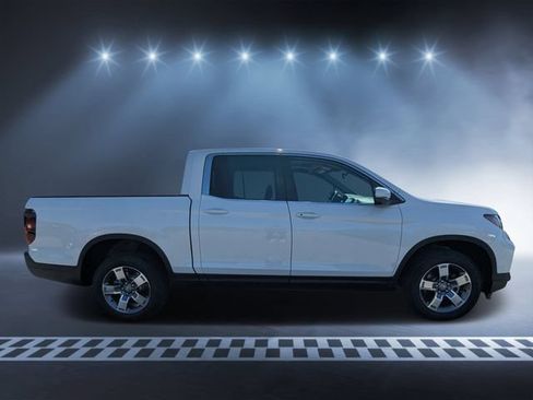 New 2026 Honda Ridgeline RTL image 2