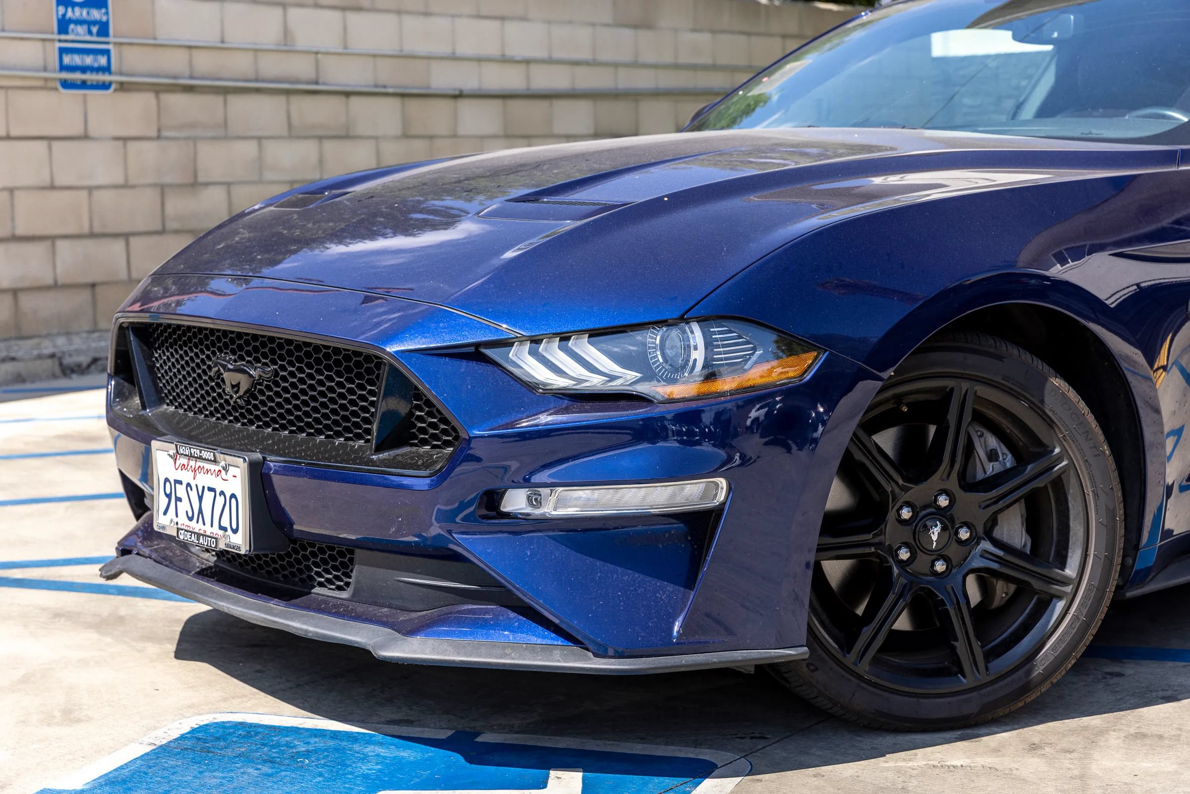 Used 2019 Ford Mustang GT Premium w/ Equipment Group 401A RWD image 7