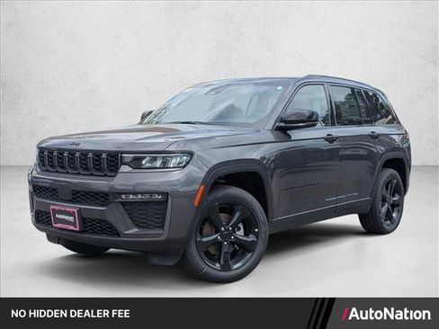New 2026 Jeep Grand Cherokee Limited w/ Limited Altitude Package AWD/4WD image 1