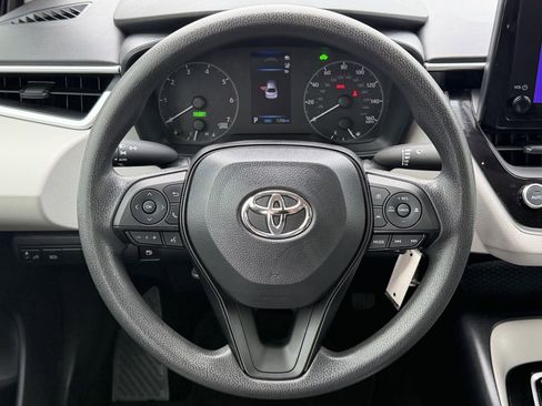 Used 2024 Toyota Corolla LE FWD image 15