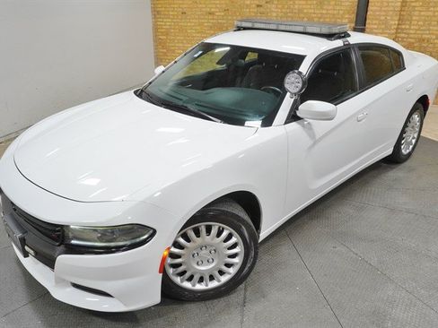 Used 2018 Dodge Charger Police w/ Fleet Safety Group AWD/4WD image 2