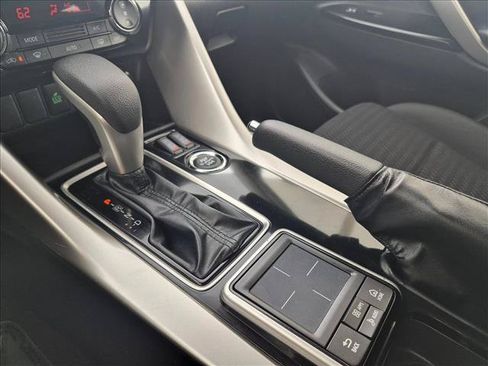 Used 2020 Mitsubishi Eclipse Cross LE AWD/4WD image 11