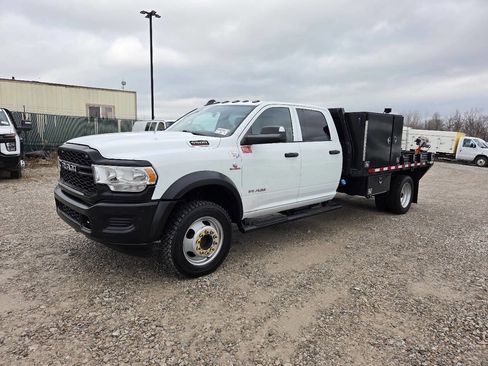 Used 2022 RAM 5500 Tradesman w/ Max Tow Package image 3