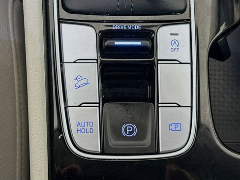 Used 2025 Hyundai Tucson SEL image 25