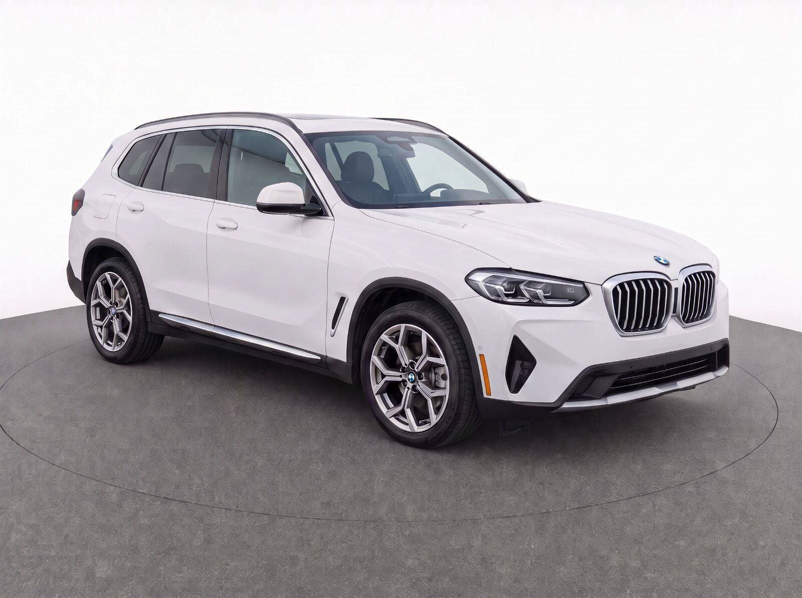 Used 2024 BMW X3 xDrive30i w/ Convenience Package AWD/4WD image 3