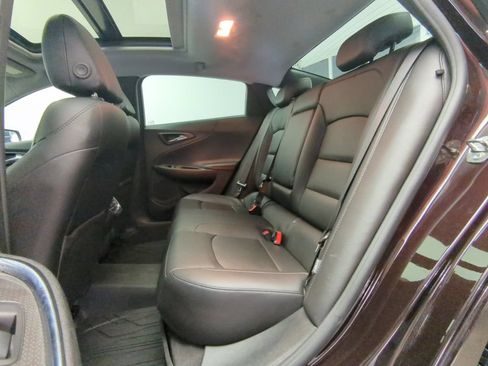 Used 2020 Chevrolet Malibu LT w/ Leather Package FWD image 25