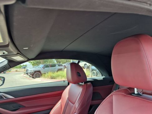 Used 2023 BMW M440i Convertible w/ Premium Package RWD image 30