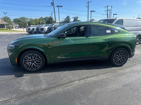 New 2025 Ford Mustang Mach-E Premium image 11