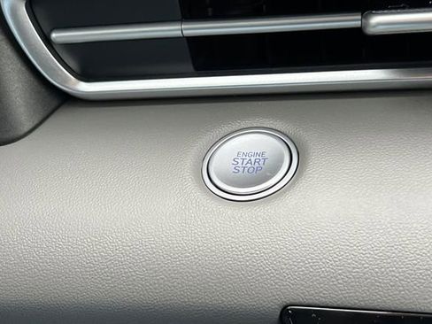 New 2026 Hyundai Elantra Hybrid FWD image 20
