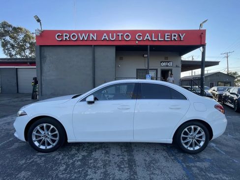 Used 2019 Mercedes-Benz A 220 image 4