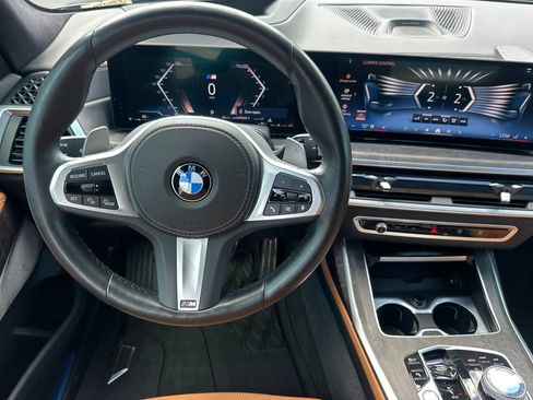 Certified 2025 BMW X7 xDrive40i w/ Executive Package AWD/4WD image 18