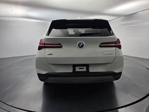 Used 2025 BMW X3 xDrive30i w/ Convenience Package AWD/4WD image 5