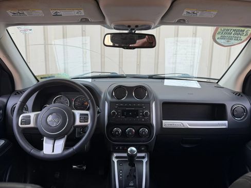 Used 2016 Jeep Compass High Altitude AWD/4WD image 15