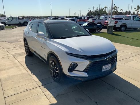 Used 2023 Chevrolet Blazer RS w/ Driver Confidence II Package image 4