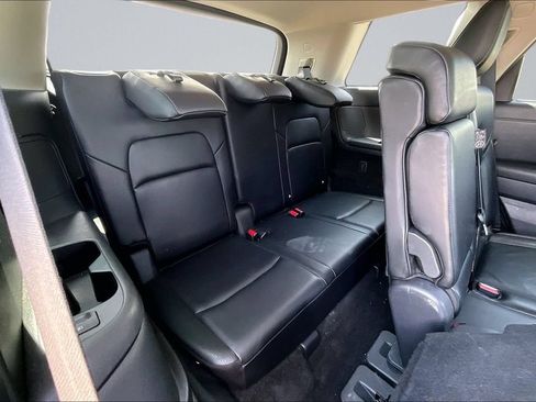 Used 2023 Nissan Pathfinder SL FWD image 26