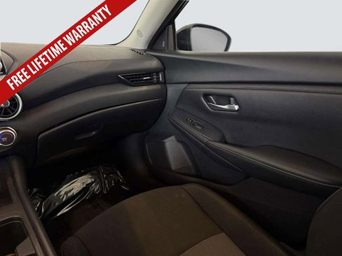 Used 2024 Nissan Sentra SV FWD image 23