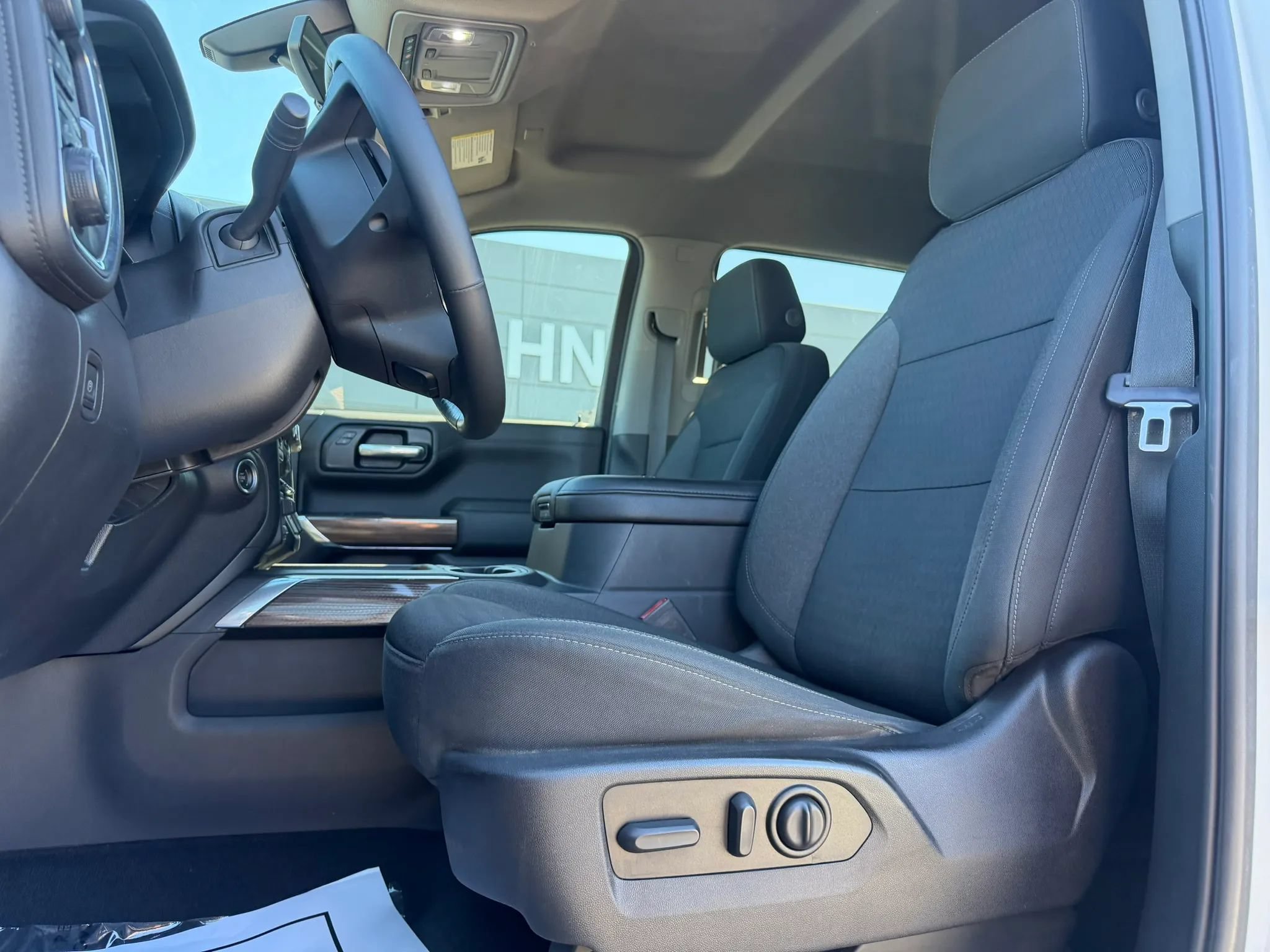 Used 2021 Chevrolet Silverado 1500 RST AWD/4WD image 7