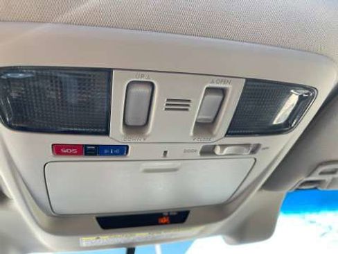 Used 2016 Subaru Outback 3.6R Limited image 25