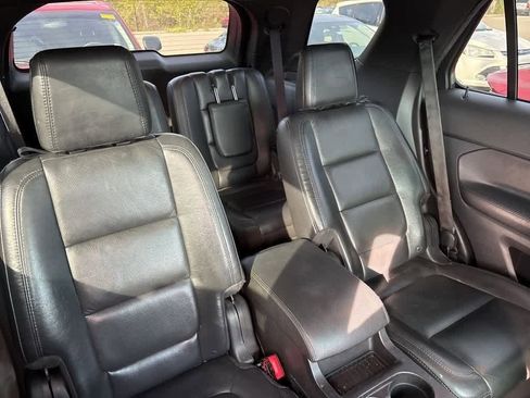 Used 2014 Ford Explorer Limited w/ Equipment Group 302A image 11