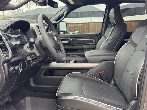 Used 2025 RAM 2500 Laramie w/ Sport Appearance Package image 6