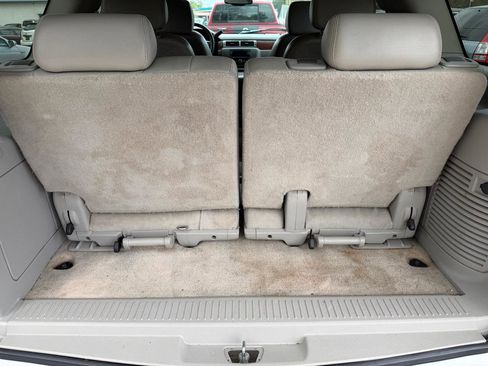 Used 2007 GMC Yukon SLT w/ SLT Preferred Equipment Group image 14