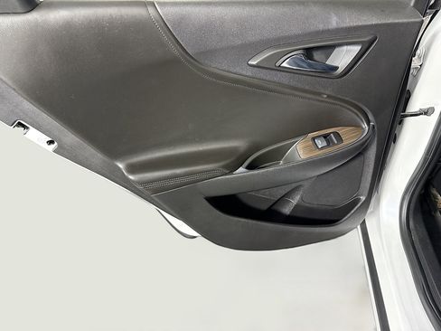 Used 2018 Chevrolet Malibu Premier w/ Premier Sun and Wheel Package image 26