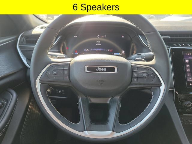 Used 2024 Jeep Grand Cherokee Altitude AWD/4WD image 10