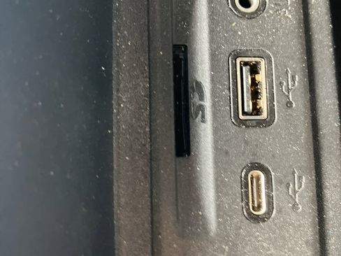 Used 2021 Chevrolet Silverado 1500 LT Trail Boss w/ Convenience Package II image 37