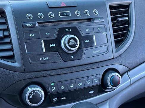 Used 2012 Honda CR-V LX image 17